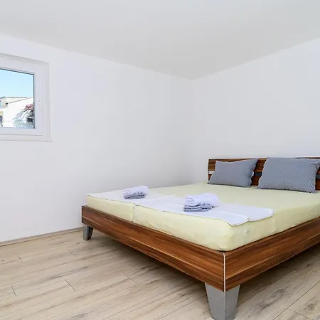 Apartamento Sara